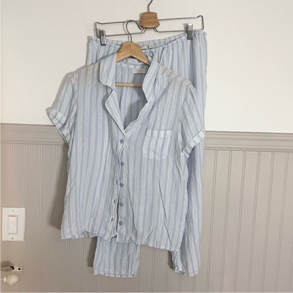 Nordstrom Other - Nordstrom Blue and White Striped Pajama Set Womens size large